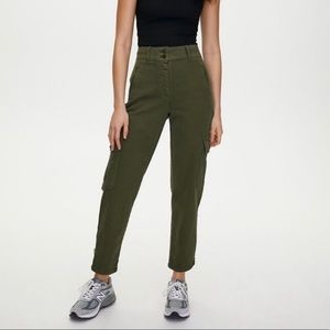 ARITZIA Wilfred Modern Cargo Pant Size 2